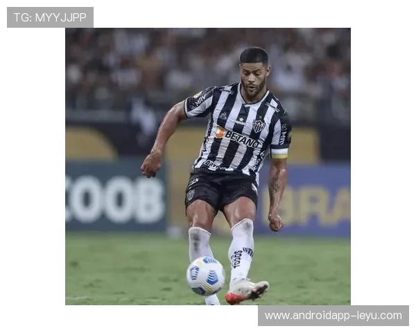 胡尔克39岁生日：米内罗竞技致敬传奇，256场129球成就球队灵魂