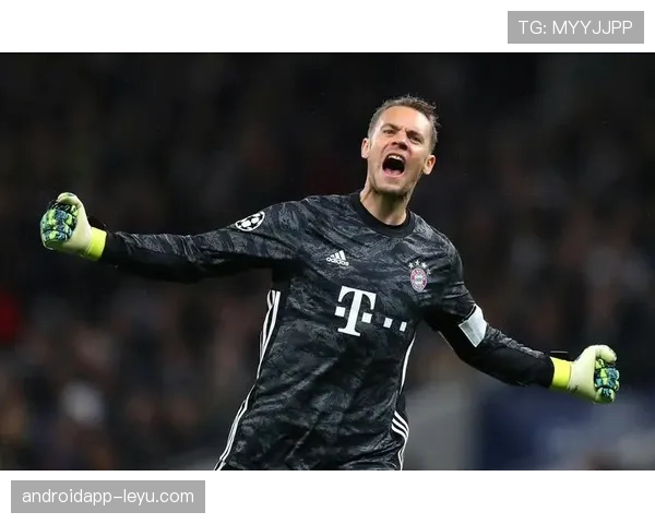 诺伊尔掀起门将革命,重塑守门员角色引足坛瞩目 诺伊尔掀起门将革命,重塑守门员角色引足坛瞩目