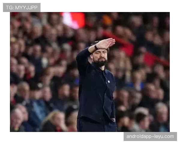 拉塞尔·马丁誓言重建南安普顿，球队蓄势待发迎战新赛季