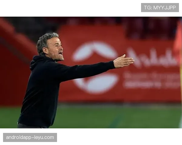 恩里克联赛战术分析：近期排兵布阵与体系运转走势清晰